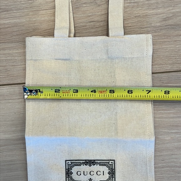 GUCCI Small Handled Reusable Canvas Bag - Picture 5 of 7